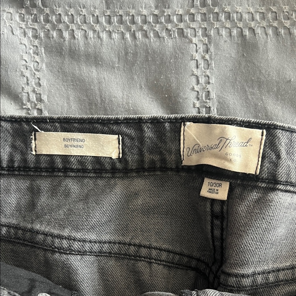 Universal Thread Dark Gray Boyfriend Jeans